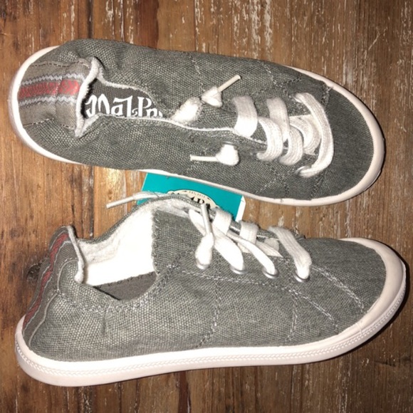 Mad Love Other - New mad love canvas sneakers